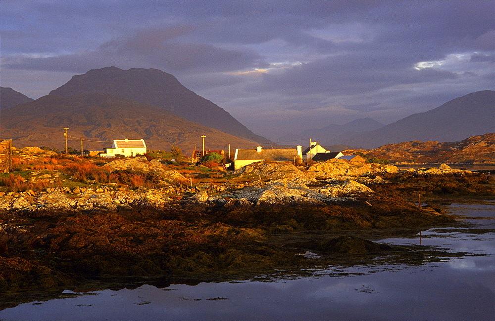 Ballynakill Harbour, Connemara, Co. Galway, Ireland, Europe