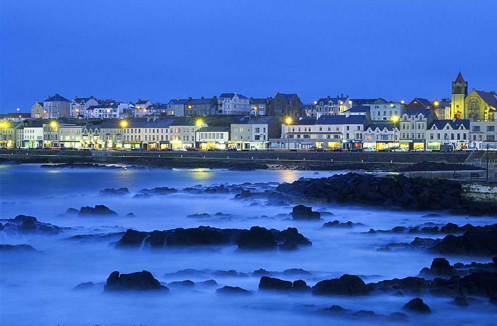 Evening on the coast, Portstewart, Co. Londonderry, Northern Ireland, Great Britain, Europe