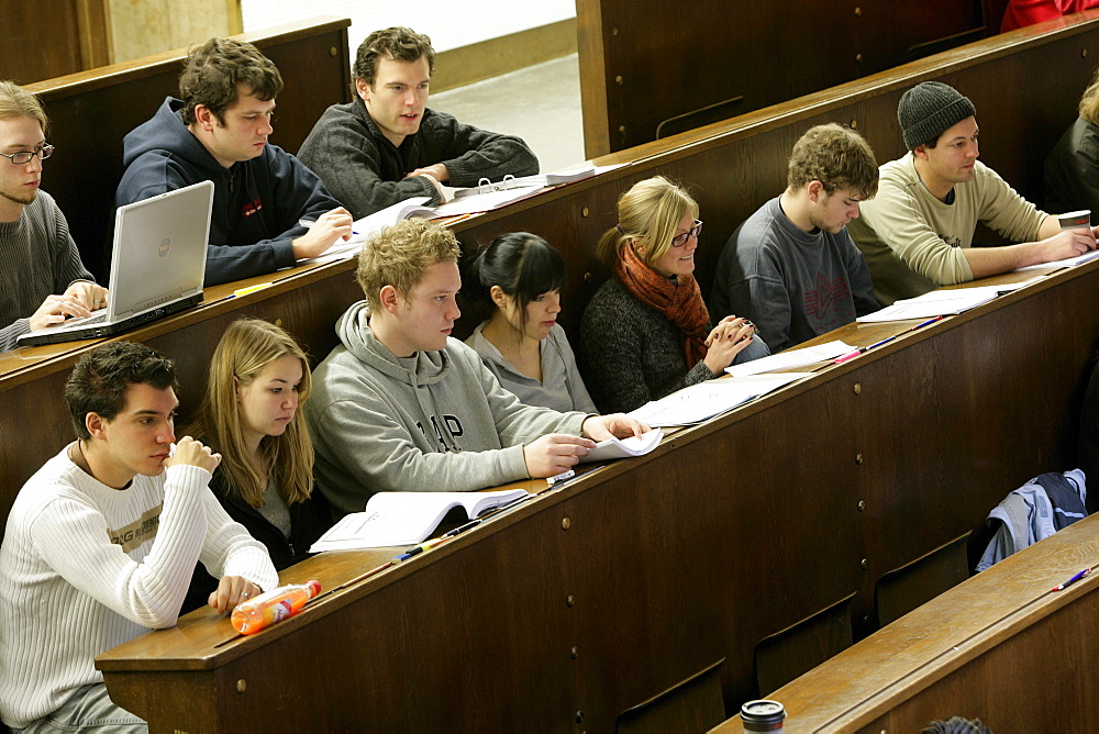 Lecture in the auditorium Maximum, LMU, University, Ludwig Maximilians Universitaet, Munich, Bavaria, Germany