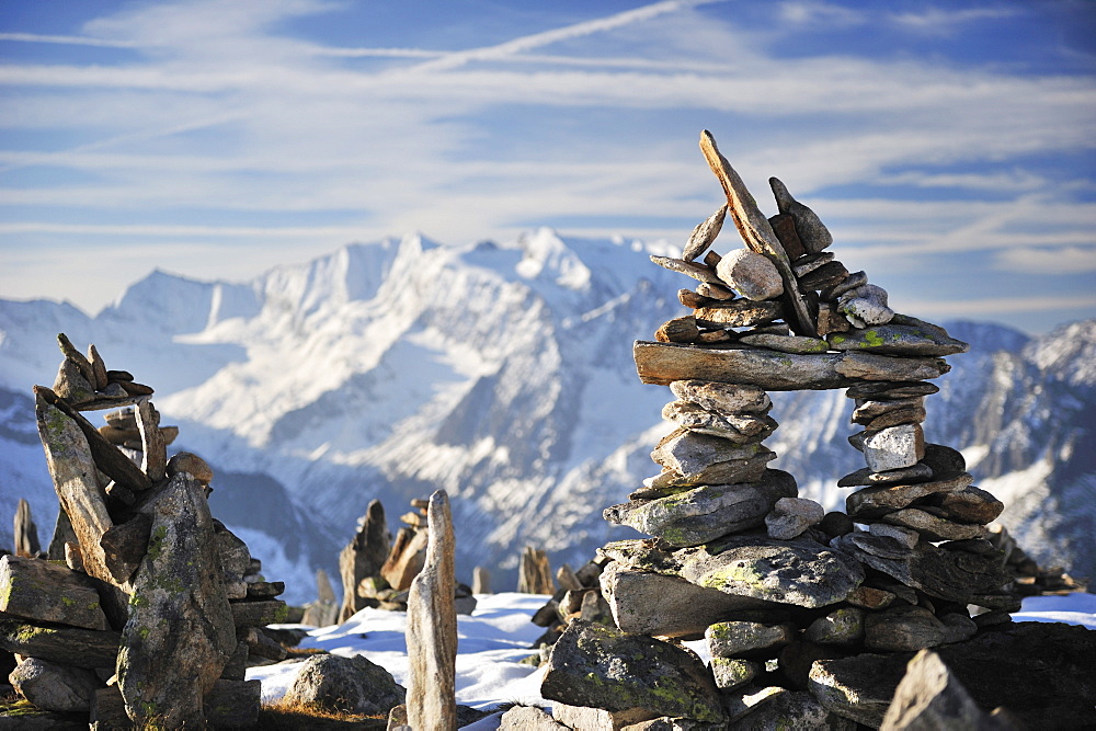 Cairns at Peterskoepfl with view to Zillertal range, Zillertal range, Zillertal, Tyrol, Austria
