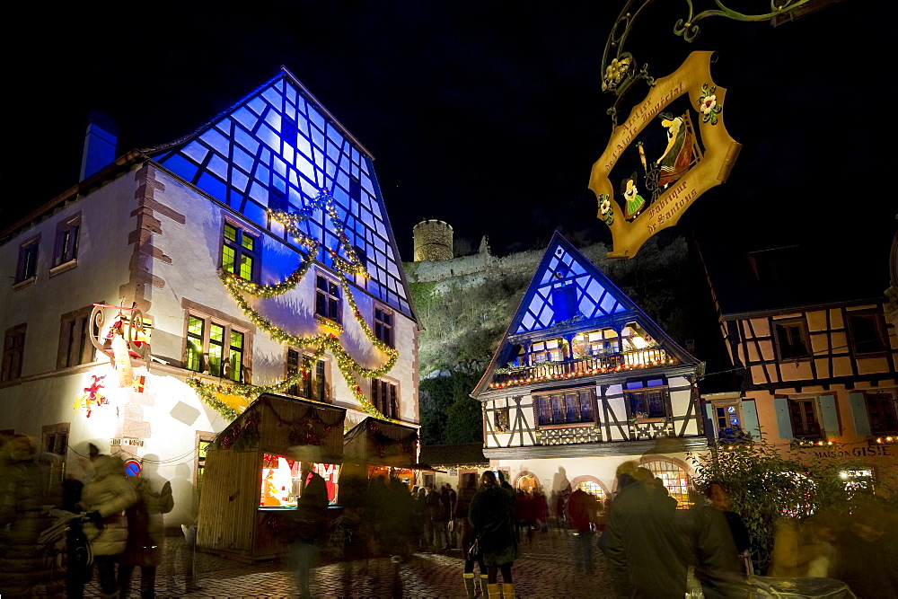 Christmas market and historic quarter, Kaysersberg, Alsace, France