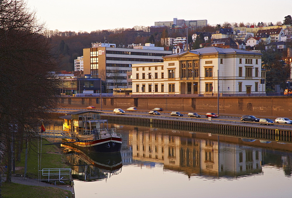 River Saar with parliament and ship in the morning, Alt Saarbruecken, Saarland, Germany, Europe