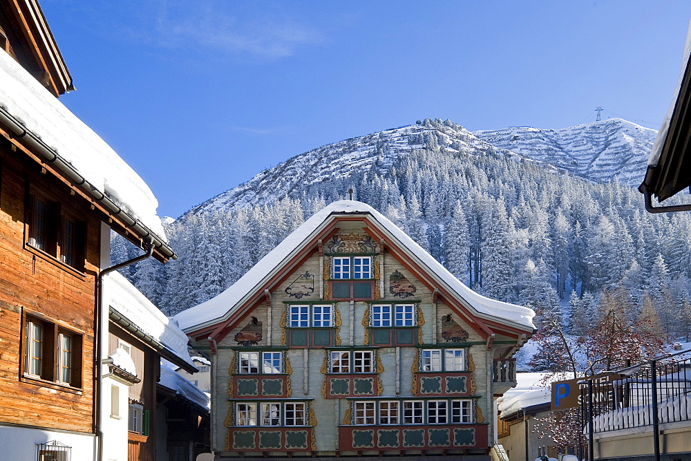 Traditionell house in Andermatt, Andermatt, Urseren, Canton Uri, Switzerland