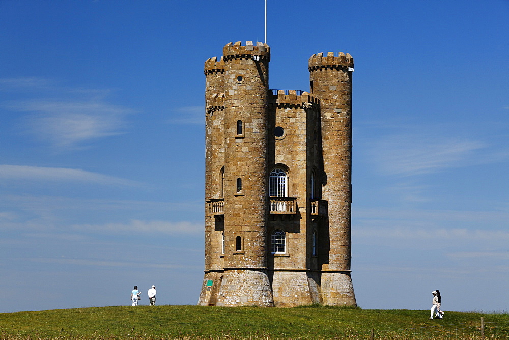 Broadway Tower in the sunlight, Gloucestershire, Cotswolds, England, Great Britain, Europe