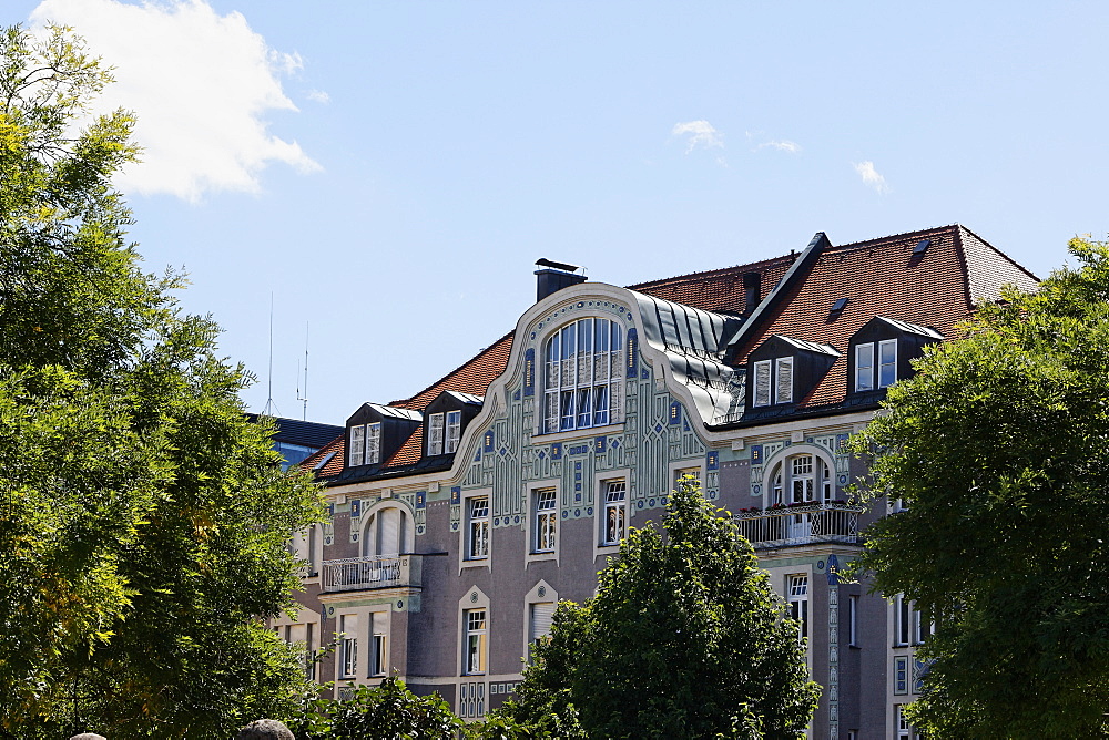 Art Deco residential house designed by Martin Duelfer in Gedeonstrasse, Schwabing, Munich, Upper Bavaria, Bavaria, Germany, Europe