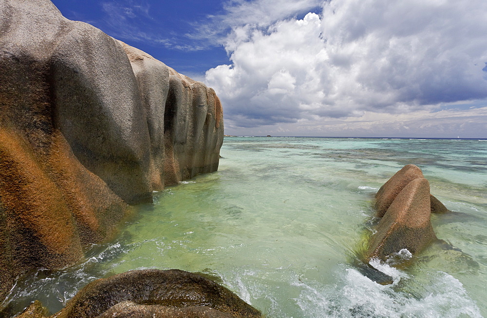 Granite rocks on the beach of Anse Source d'Argent, La Digue, Seychelles, Indian Ocean