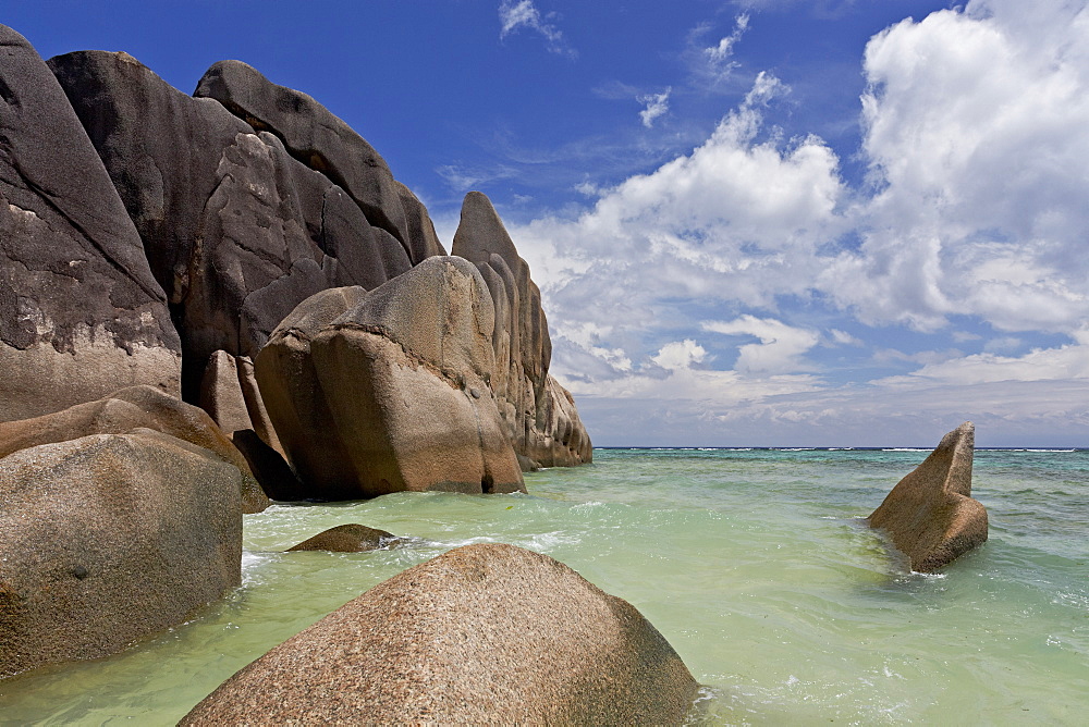 Granite rocks on the beach of Anse Source d'Argent, La Digue, Seychelles, Indian Ocean