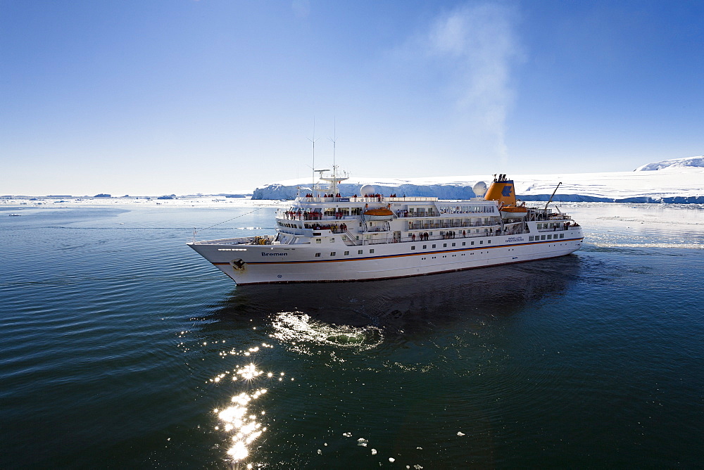 cruise ship MS Bremen, Prospect Point, Antarctic Peninsula, Antarctica