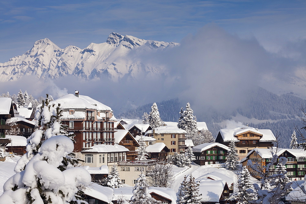 Deep Winter at Muerren, Muerren-Schilthorn skiing area, Lauterbrunnental, Jungfrauregion, Bernese Oberland, Canton Bern, Switzerland, Europe