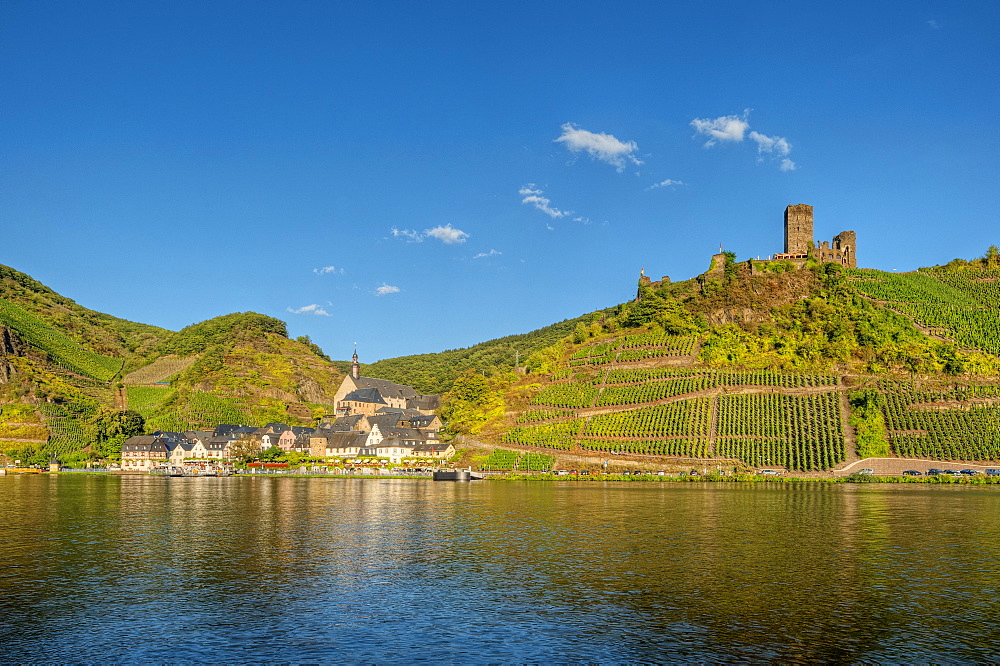 View at Beilstein with castleruin Metternich, Moselle, Rhineland-Palatine, Germany