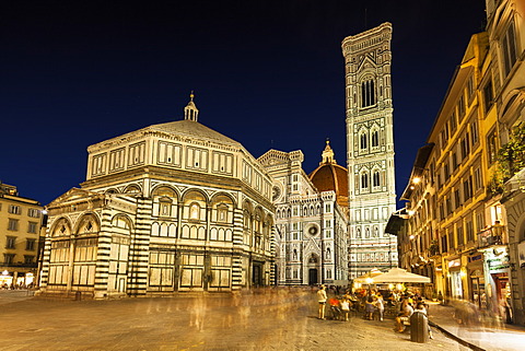 Dome, Cathedral Santa Maria del Fiore with Giotto's belltower, Baptistery, Piazza Giovanni, Florence, Tuscany, Italy, Europe