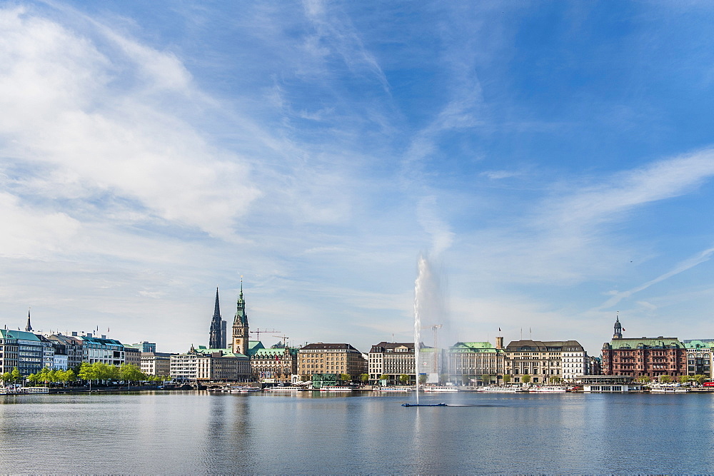 View to the Binnenalster of Hamburg with the town hall and fountain, Northern Germany, Germany