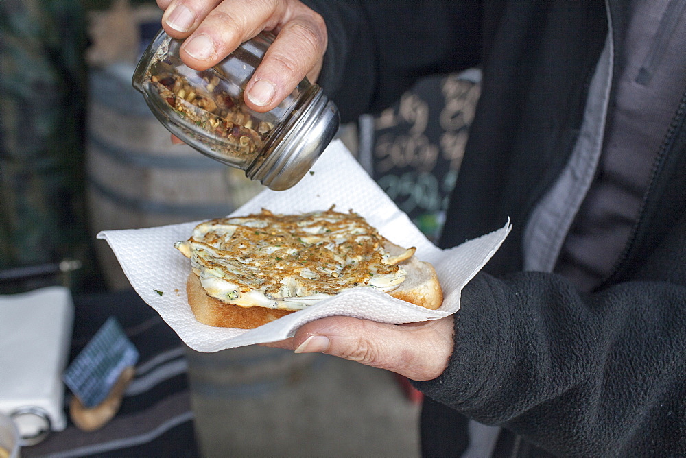 Whitebait omelette, pattie, small fish baked in omelett and served on white bread, West coast, South Island, New Zealand