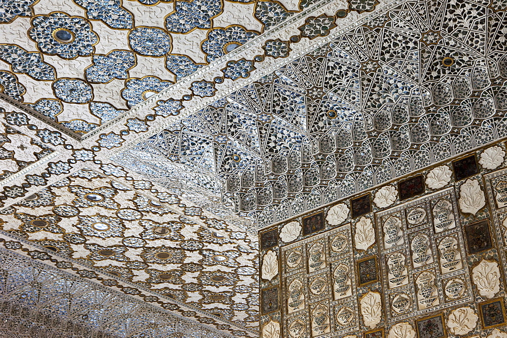 Mirror mosaic ceiling in the Amer Fort, Jaipur, Rajasthan, India