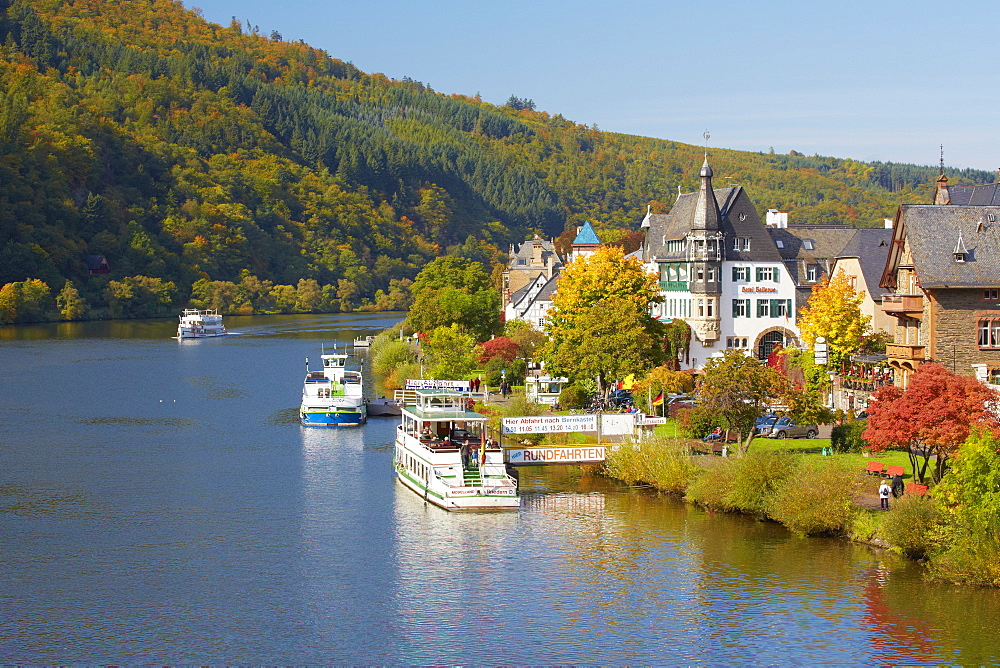 View of Traben, Traben-Trarbach, Mosel, Rhineland-Palatinate, Germany, Europe