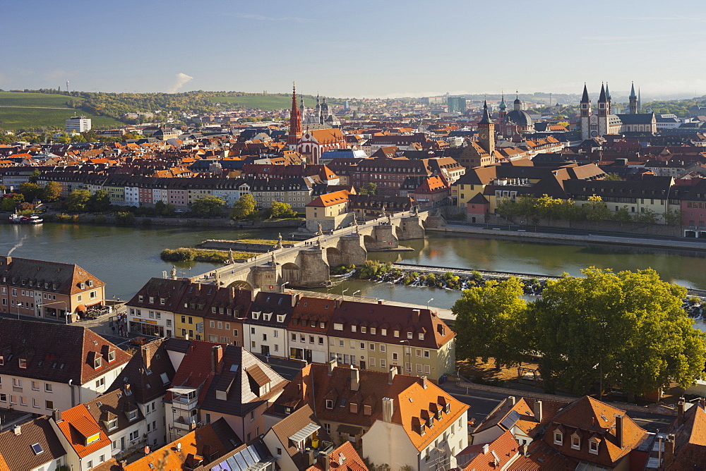 View from Marienberg fortress over Wuerzburg, Alte Mainbruecke bridge and river Main, Marienkapelle, Neumuenster Kollegiatstift, Sankt Kilian's cathedral, Wuerzburg, Bavaria, Germany