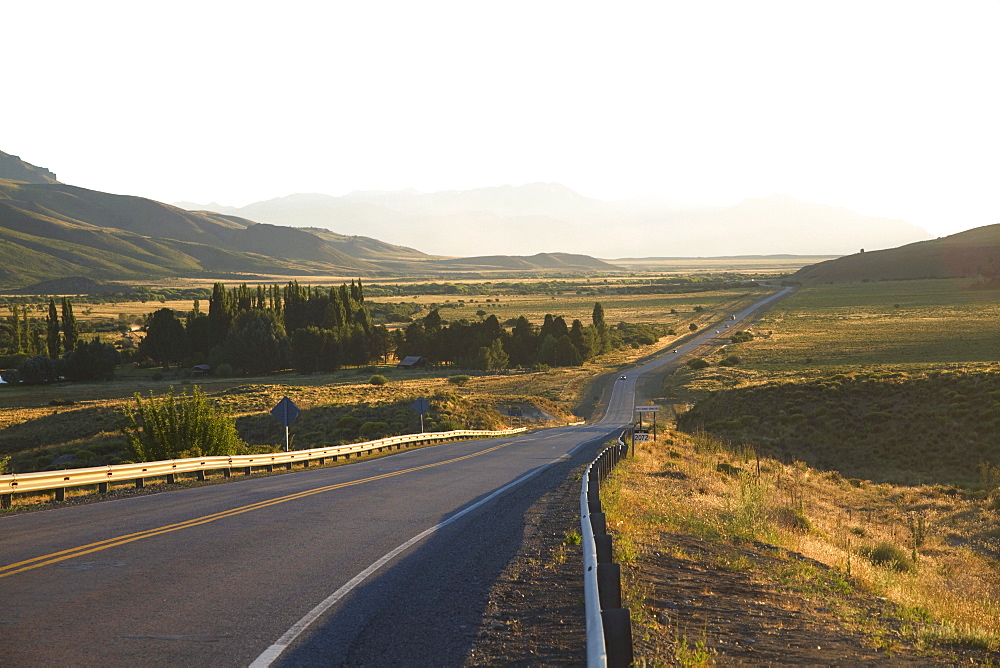 Ruta Nacional 40 through the hills of Anfiteatro, Rio Negro, Argentina