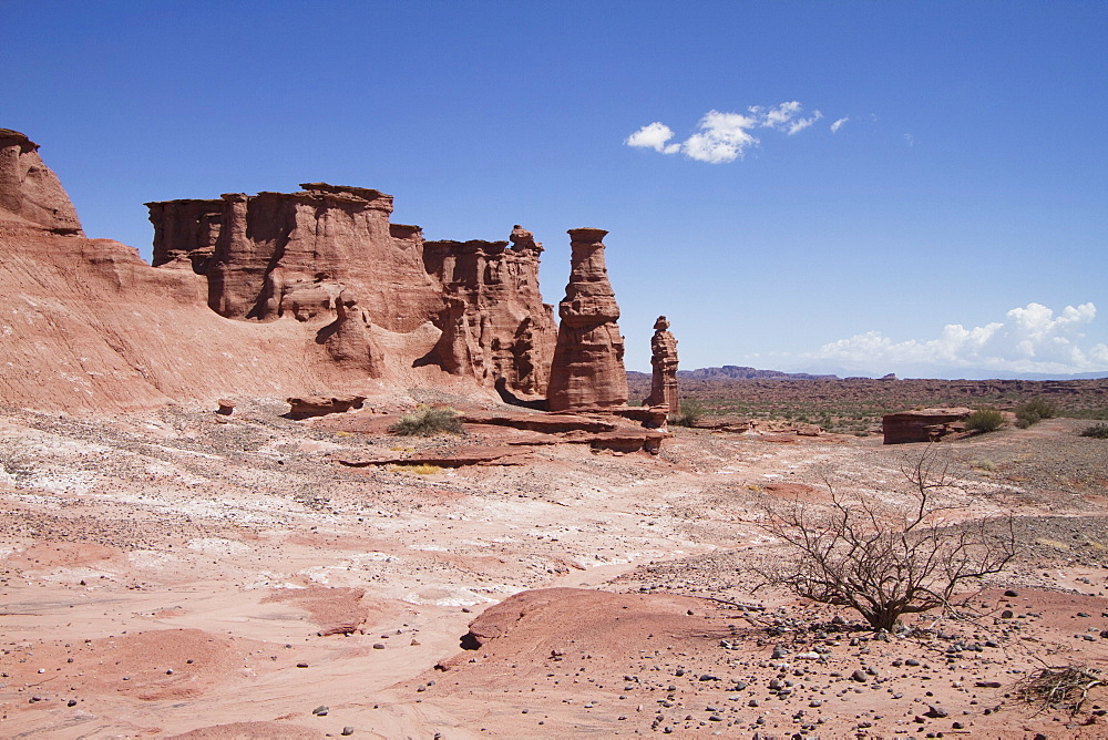 El Monje (The Monk) Rock Formation, Talampaya National Park, La Rioja, Argentina