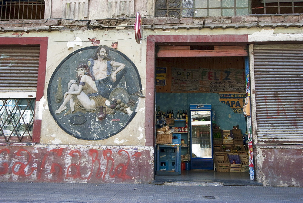 Grocery store in Barrio La Boca, Buenos Aires, Capital Federal, Argentina