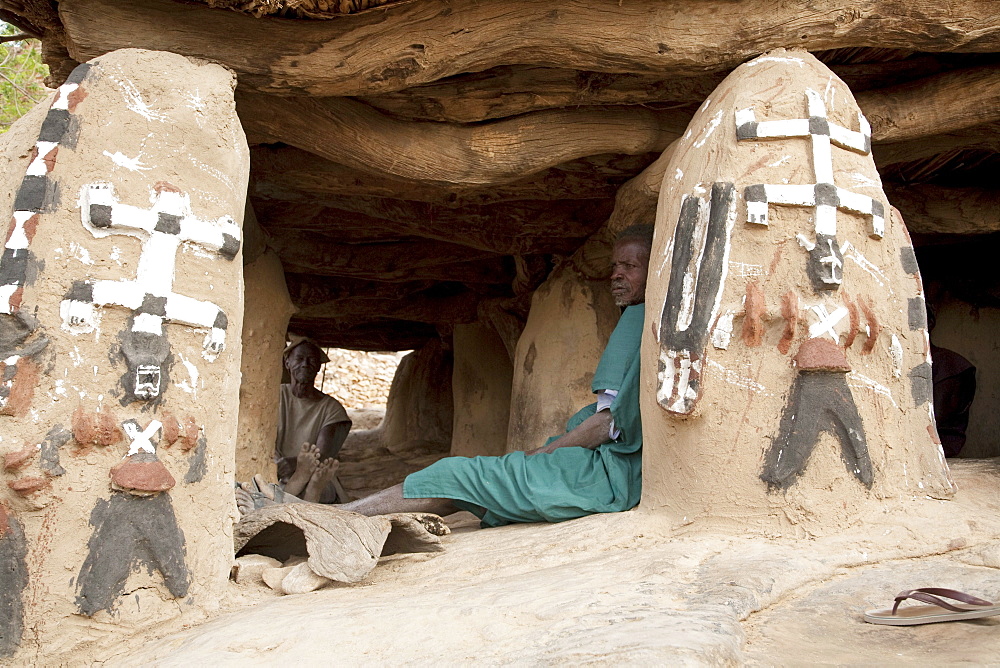 Decorations of the Toguna (House of words) in Tireli, Mali