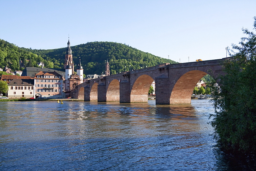 Carl-Theodor-BrâˆšÂºcke (Old Bridge) over the Neckar River, Heidelberg, Baden-WâˆšÂºrttemberg, Germany