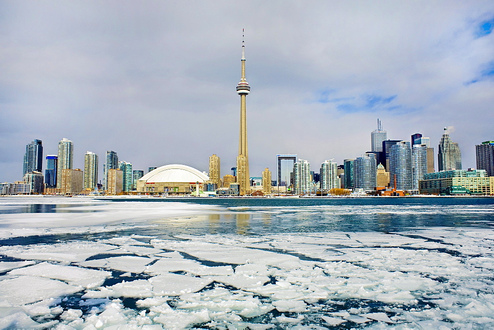 Toronto Skyline in Winter February 2008, Toronto, Ontario