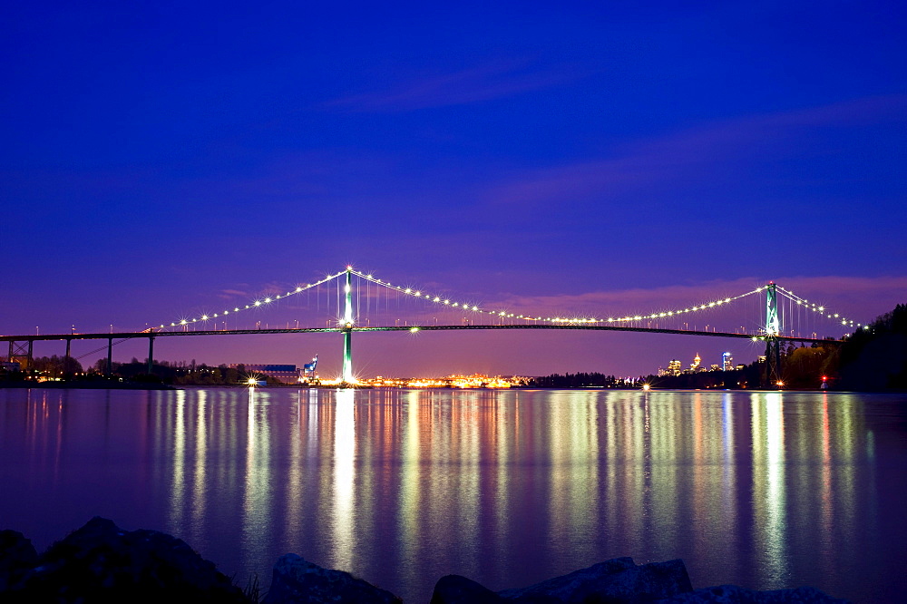 Lion's Gate Bridge, Vancouver, British Columbia