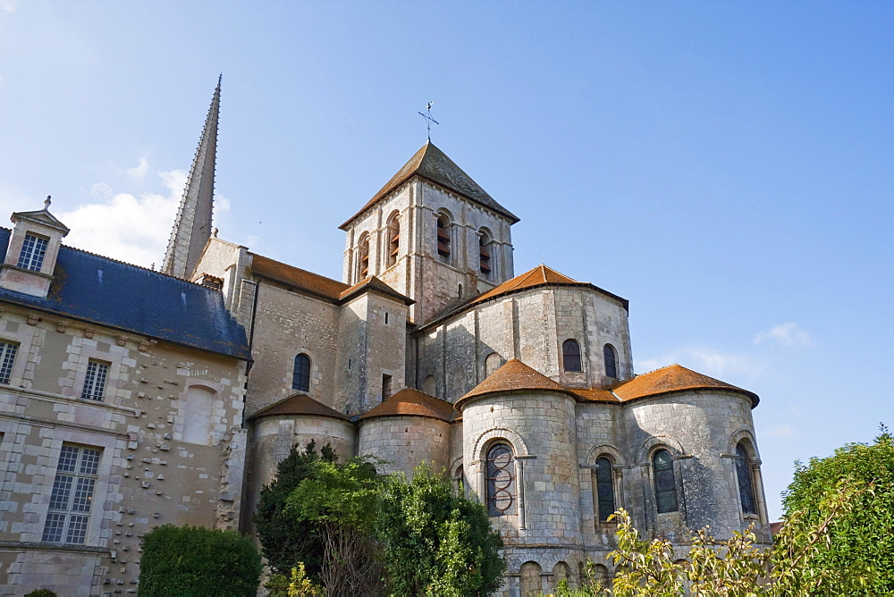 View of apse, radiating chapels and crossing tower of the Abbey Church of Saint-Savin sur Gartempe from the Southeast, Saint-Savin sur Gartempe, Vienne, France