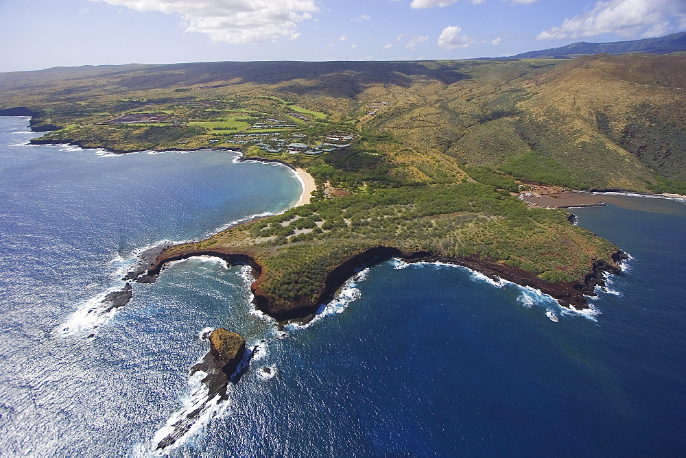 Hawaii, Lanai, aerial view of Pu'u Pehe, Sweetheart Rock.