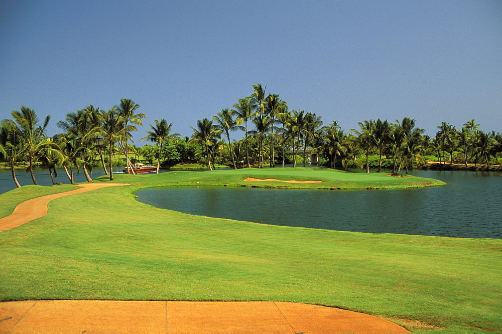 Hawaii, Kauai, Lihue, Kauai Lagoons Resort, Kiele Golf Course