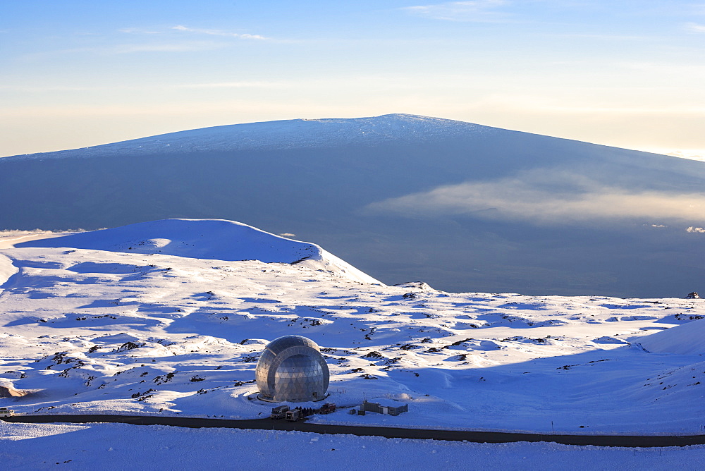 Decommissioned Caltech Submillimeter Observatory atop Mauna Kea with view to Mauna Loa, Island of Hawaii, Hawaii, United States of America