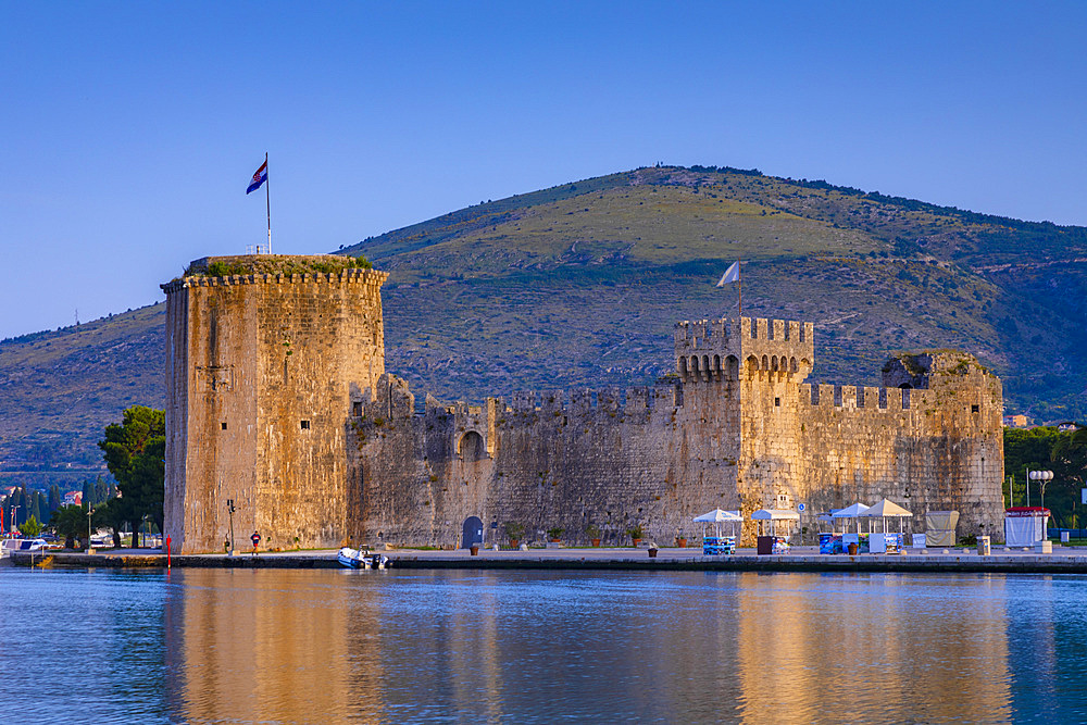 Kamerlengo Fortress, Trogir Harbour, Trogir, Dalmatian Coast, Croatia, Europe