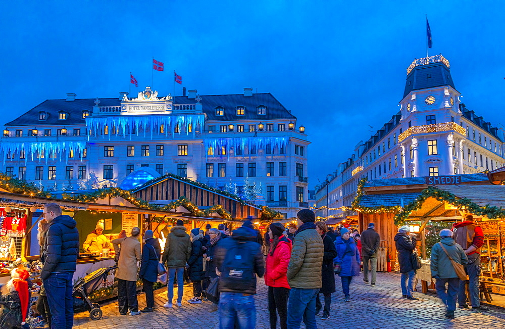 Christmas Market near Hotel D'Angleterre, Copenhagen, Denmark, Scandinavia, Europe