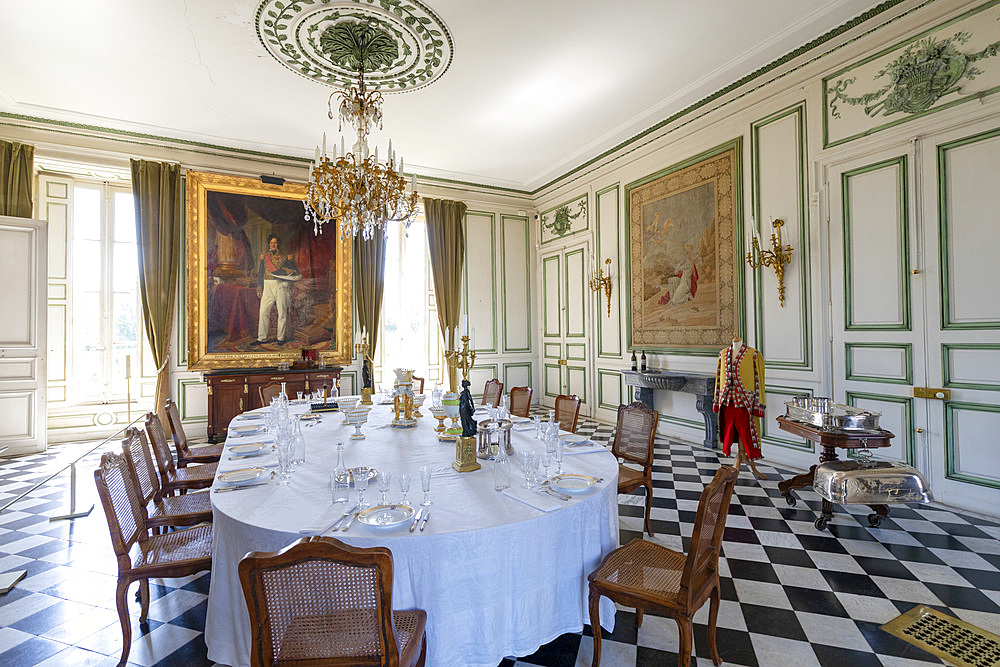 The Dining Room, Chateau De Valencay, Valencay, Indre, Centre-Val de Loire, France, Europe