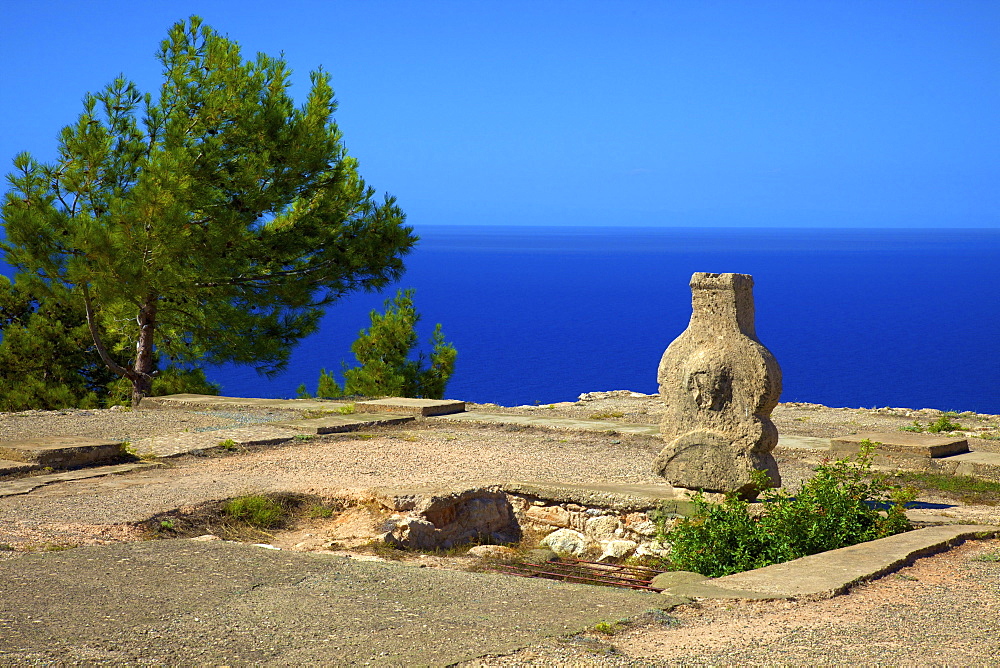 Ruins of Ancient Palace, Vouni, North Cyprus, Cyprus, Mediterranean, Europe 