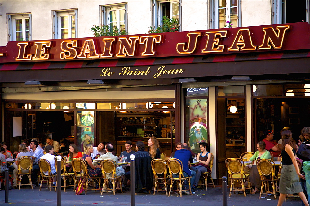 Restaurant in Montmartre, Paris, France, Europe