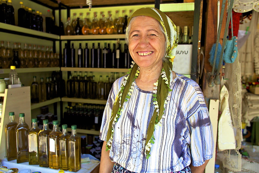 Turkish lady selling local produce, Sirince, Anatolia, Turkey, Asia Minor, Eurasia