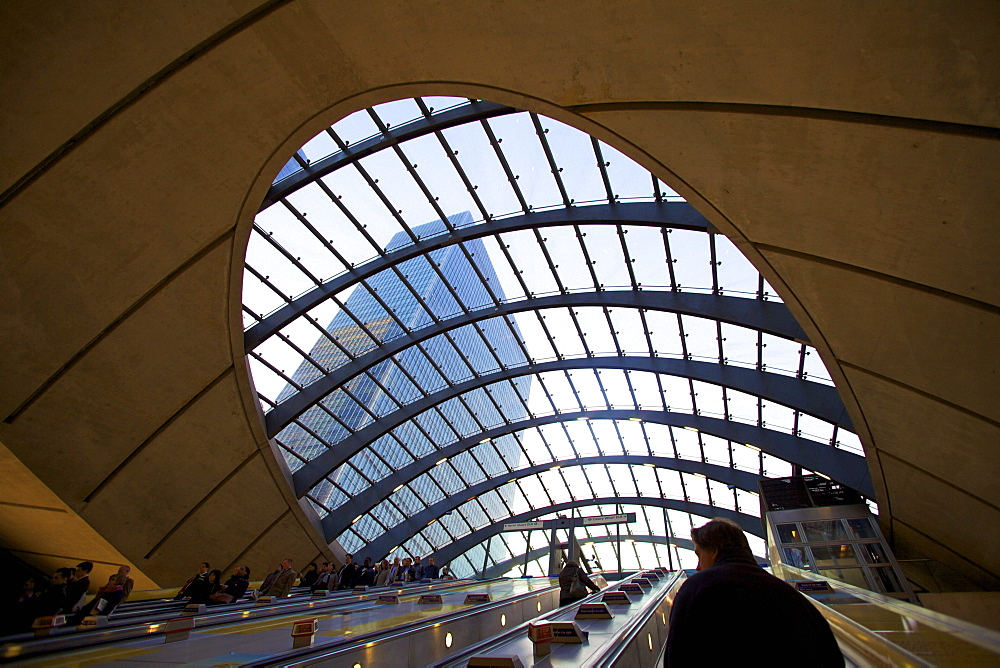 Underground Station, Canary Wharf, Docklands, London, United Kingdom, Europe