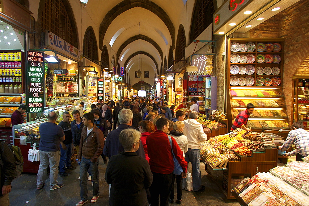 Spice Bazaar, Istanbul, Turkey, Europe