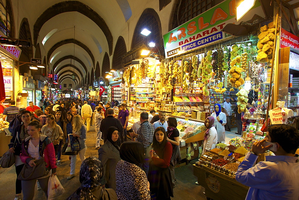 Spice Bazaar, Istanbul, Turkey, Europe