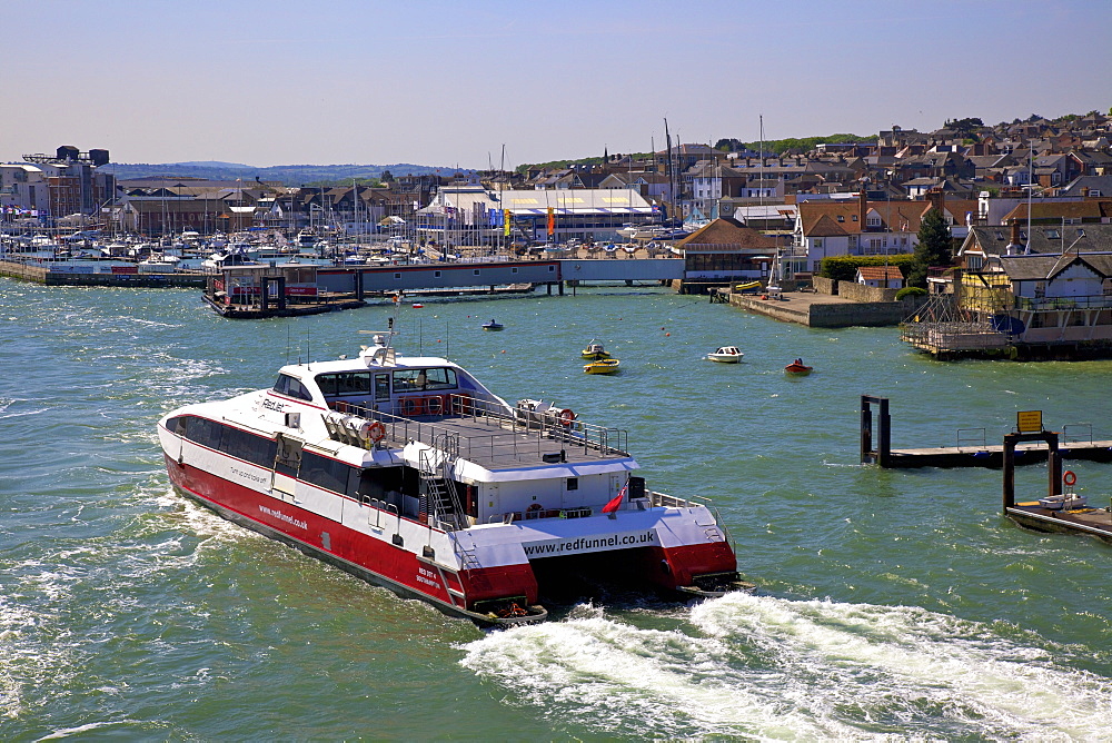 High Speed Ferry, Cowes Harbour, Cowes, Isle of Wight, England, United Kingdom, Europe