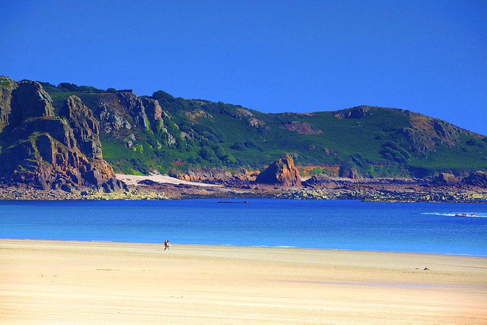 Beach at St. Brelade's Bay, Jersey, Channel Islands, Europe 