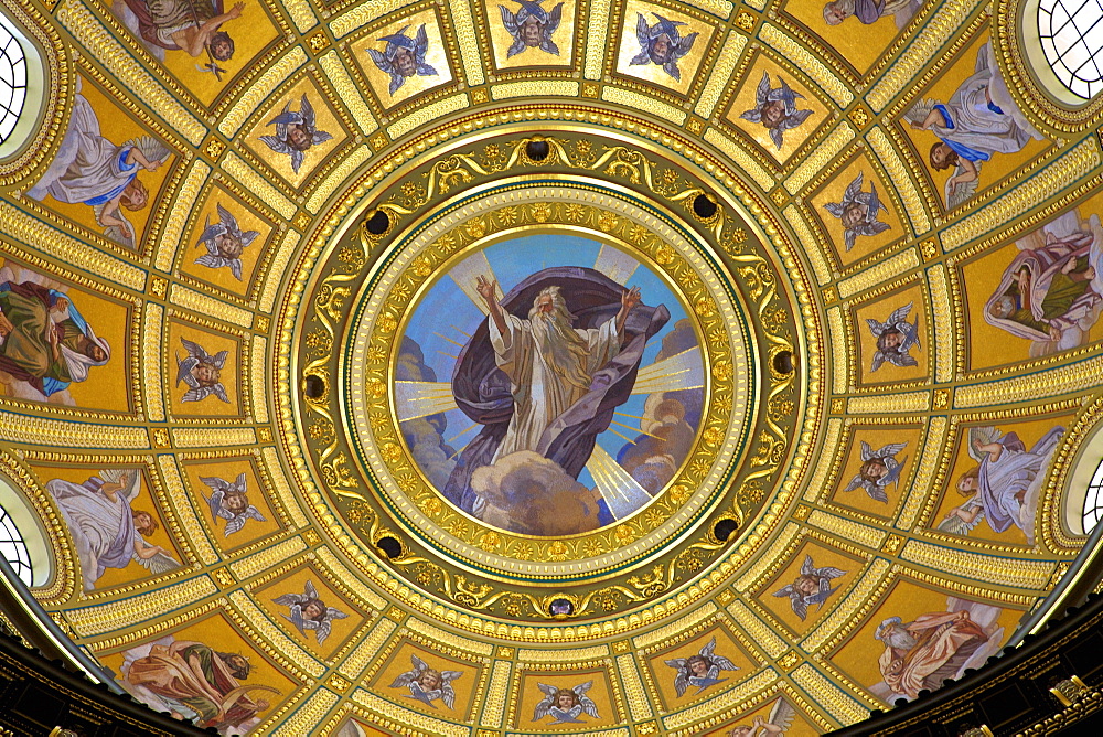 Interior of St. Stephen's Basilica, Budapest, Hungary, Europe 