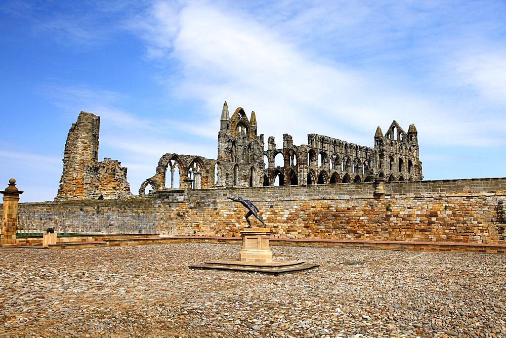 Statue and Whitby Abbey, Whitby, North Yorkshire, Yorkshire, England, United Kingdom, Europe