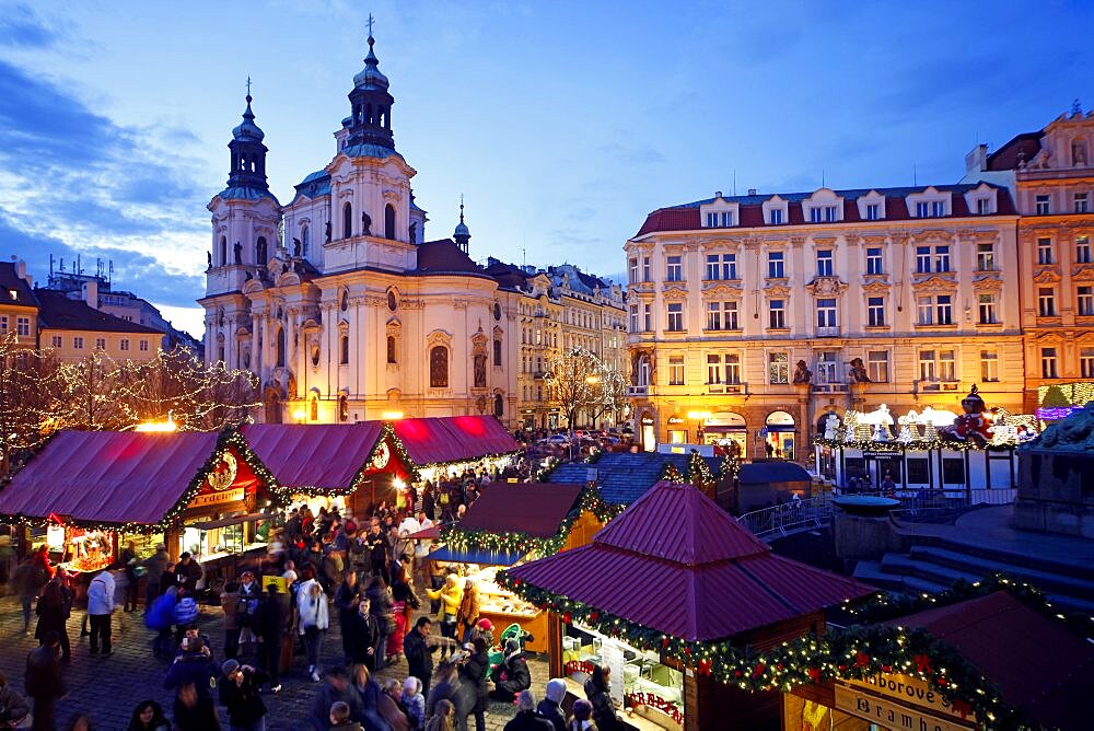 Church of St. Nicholas and Christmas Market, Prague, Czech Republic, Europe