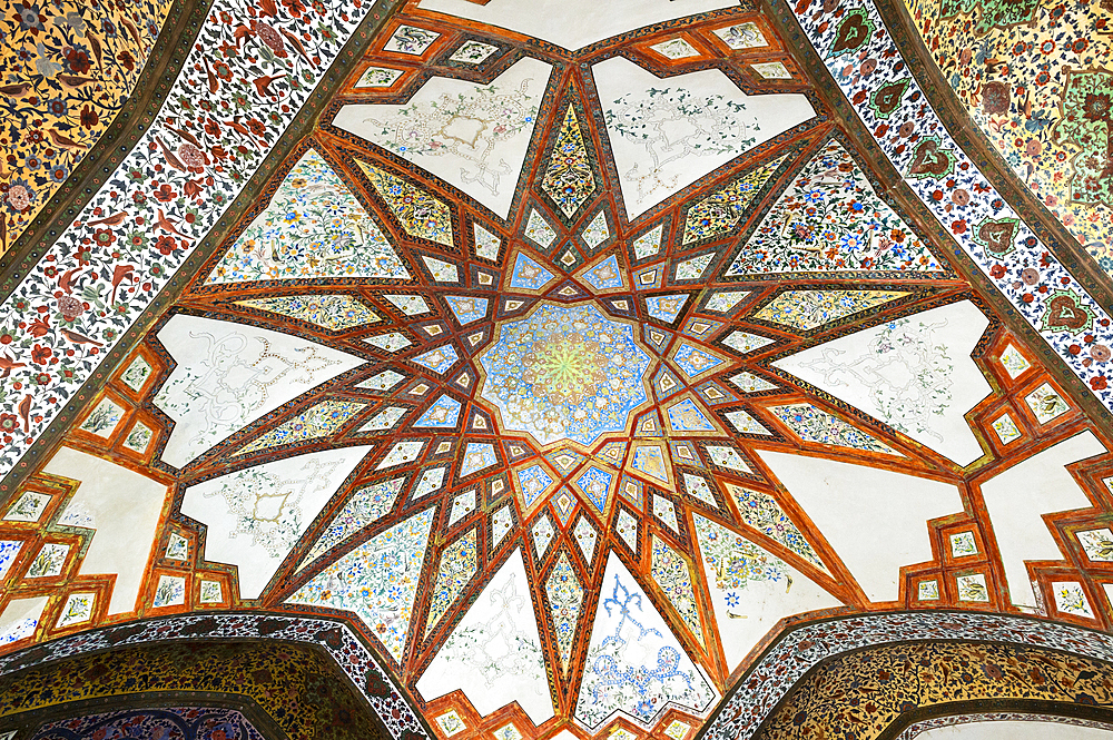 Fin Garden, Kushak pavilion, detail of the ceiling, UNESCO World Heritage Site, Kashan, Isfahan Province, Islamic Republic of Iran, Middle East