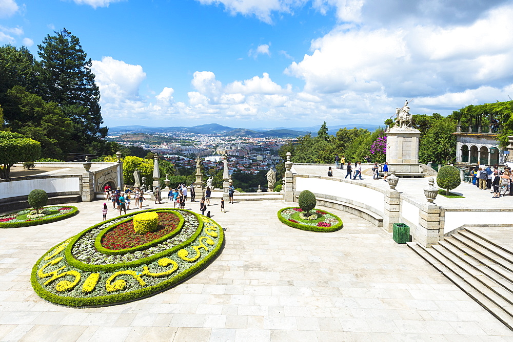 Santuario do Bom Jesus do Monte (Good Jesus of the Mount Sanctuary), Esplanade, UNESCO World Heritage Site, Tenoes, Braga, Minho, Portugal