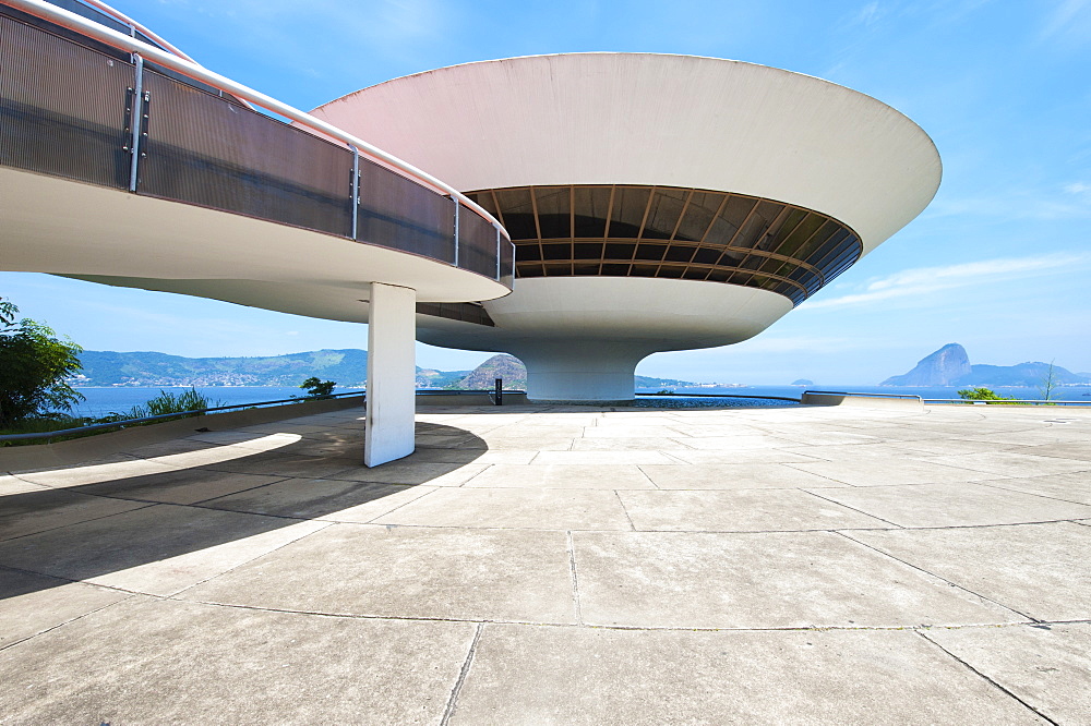 Niemeyer Museum of Contemporary Arts, Niteroi, Rio de Janeiro, Brazil, South America 