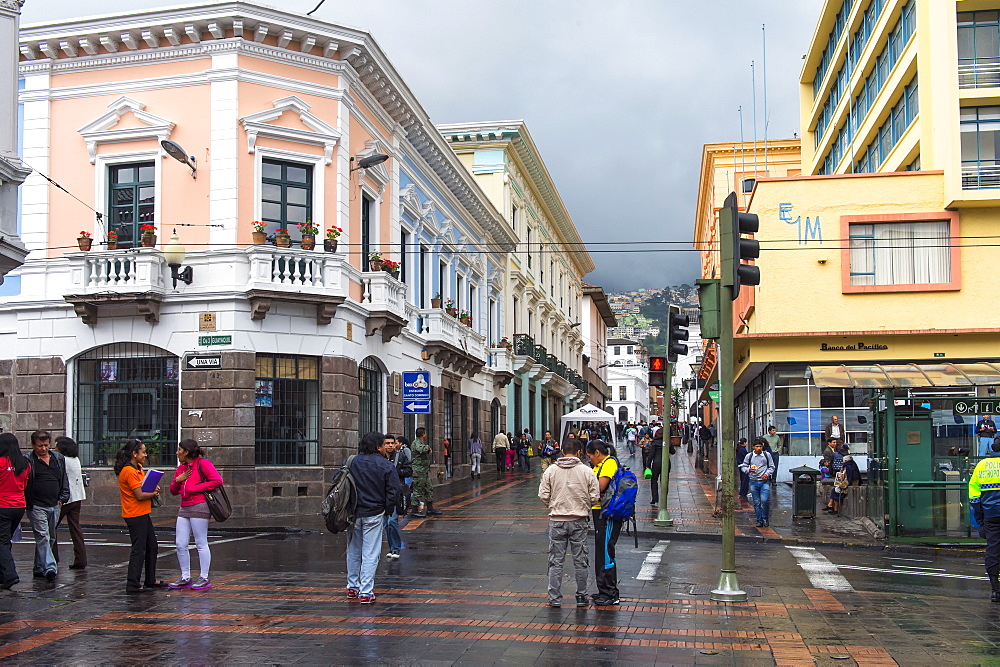 Chile Street, Quito Historical Center, Quito, UNESCO World Heritage Site, Pichincha Province, Ecuador, South America 