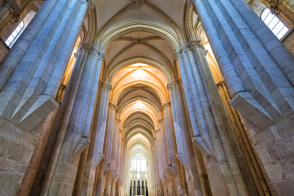 Central nave, Santa Maria Monastery, UNESCO World Heritage Site, Alcobaca, Estremadura, Portugal, Europe